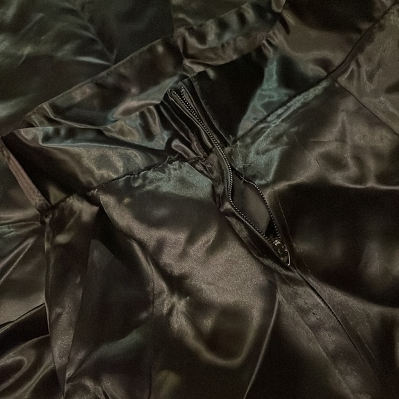 VINTAGE Black Satin Bell Bottoms - Picture 3 of 3